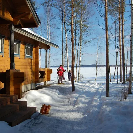 Loikansaari Lomamoekit Kallislahti