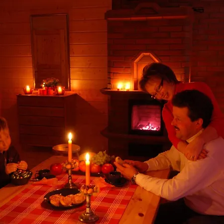 Loikansaari Lomamoekit Kallislahti