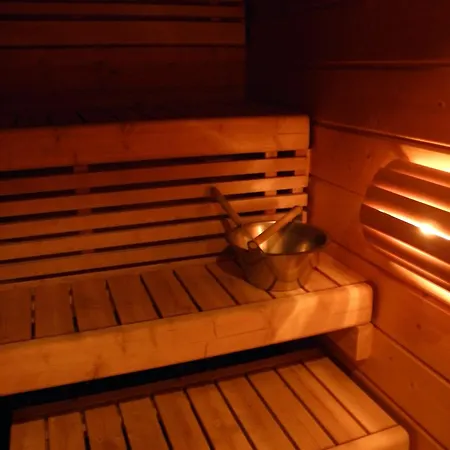 Loikansaari Lomamoekit 5* Kallislahti