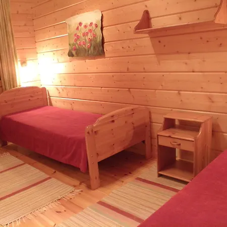 Loikansaari Lomamoekit Resort Kallislahti