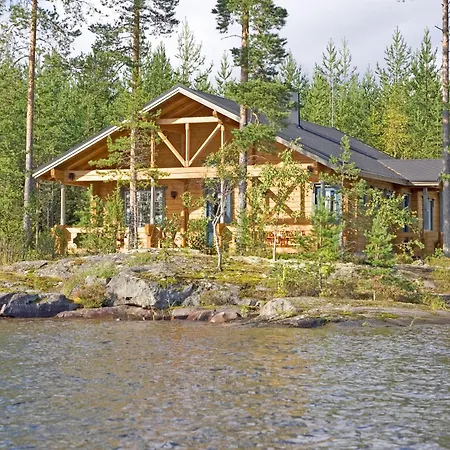 Resort Loikansaari Lomamoekit 5*