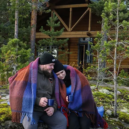 Loikansaari Lomamoekit Resort