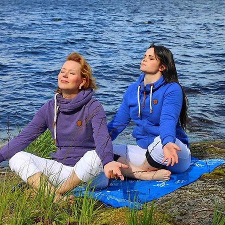 Loikansaari Lomamoekit Kallislahti