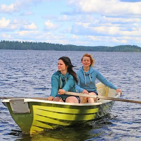 Loikansaari Lomamoekit Resort